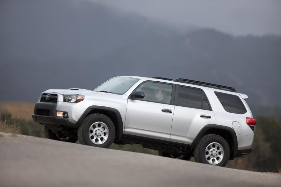  Toyota 4Runner Trail 2010 года  (фото 64 из 66)